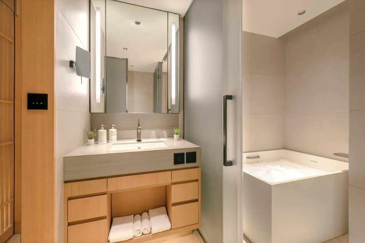 Aki Hong Kong - Mgallery 5*,